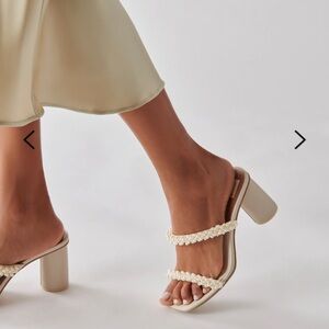 Dolce Vita Noel Heels Vanilla Pearls size 9